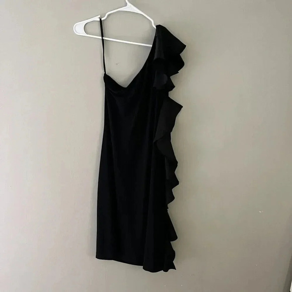 White House Black Market Womens Black Dress 8 One Shoulder Ruffled LBD Cocktail - Picture 7 of 8